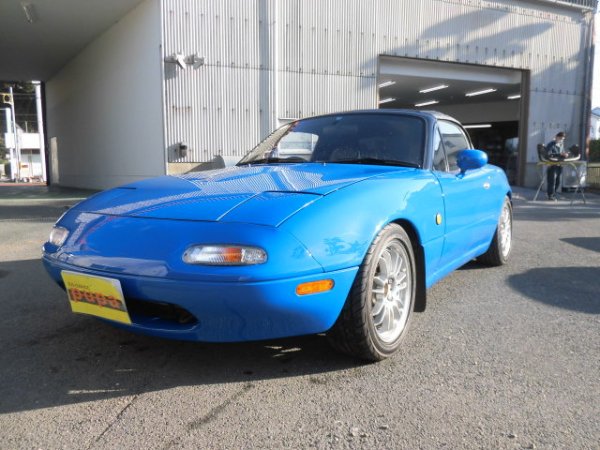 ユーノスロードスターＮＡ８　マリナブルー　５MT　商談中